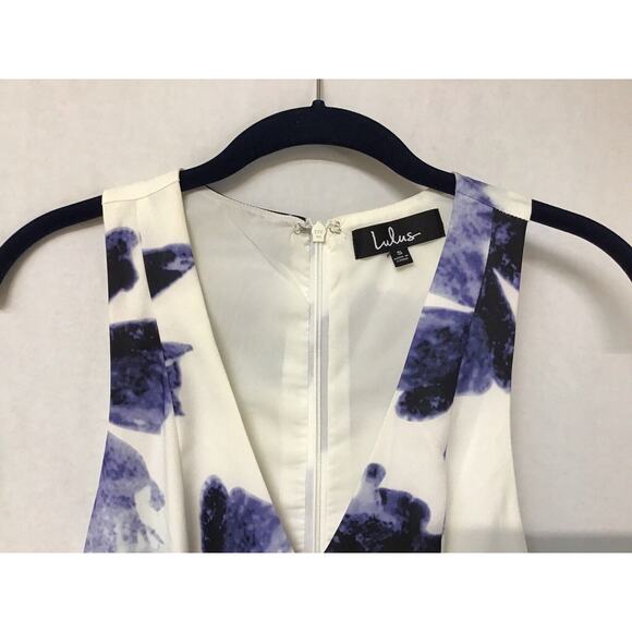 Lulus Ivory Blue Floral Print V Neck Sleeveless Dress Size M - Picture 2 of 10